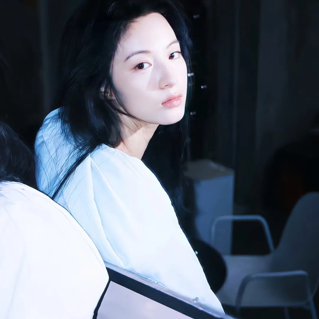 《机密议程式》海报
