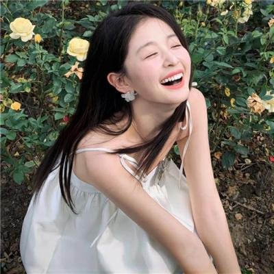 《精神病姊妹花》海报